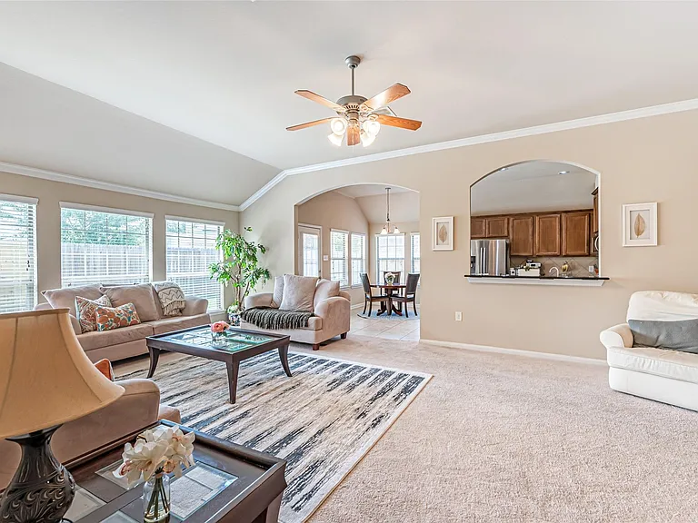 119 Emerald Loch Ln — Photo 28
