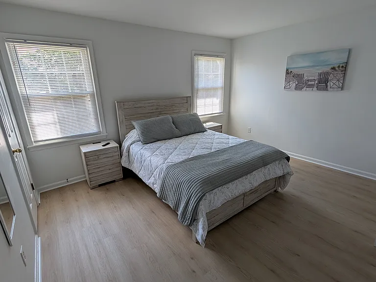 5427 Scholarship Dr — Photo 15