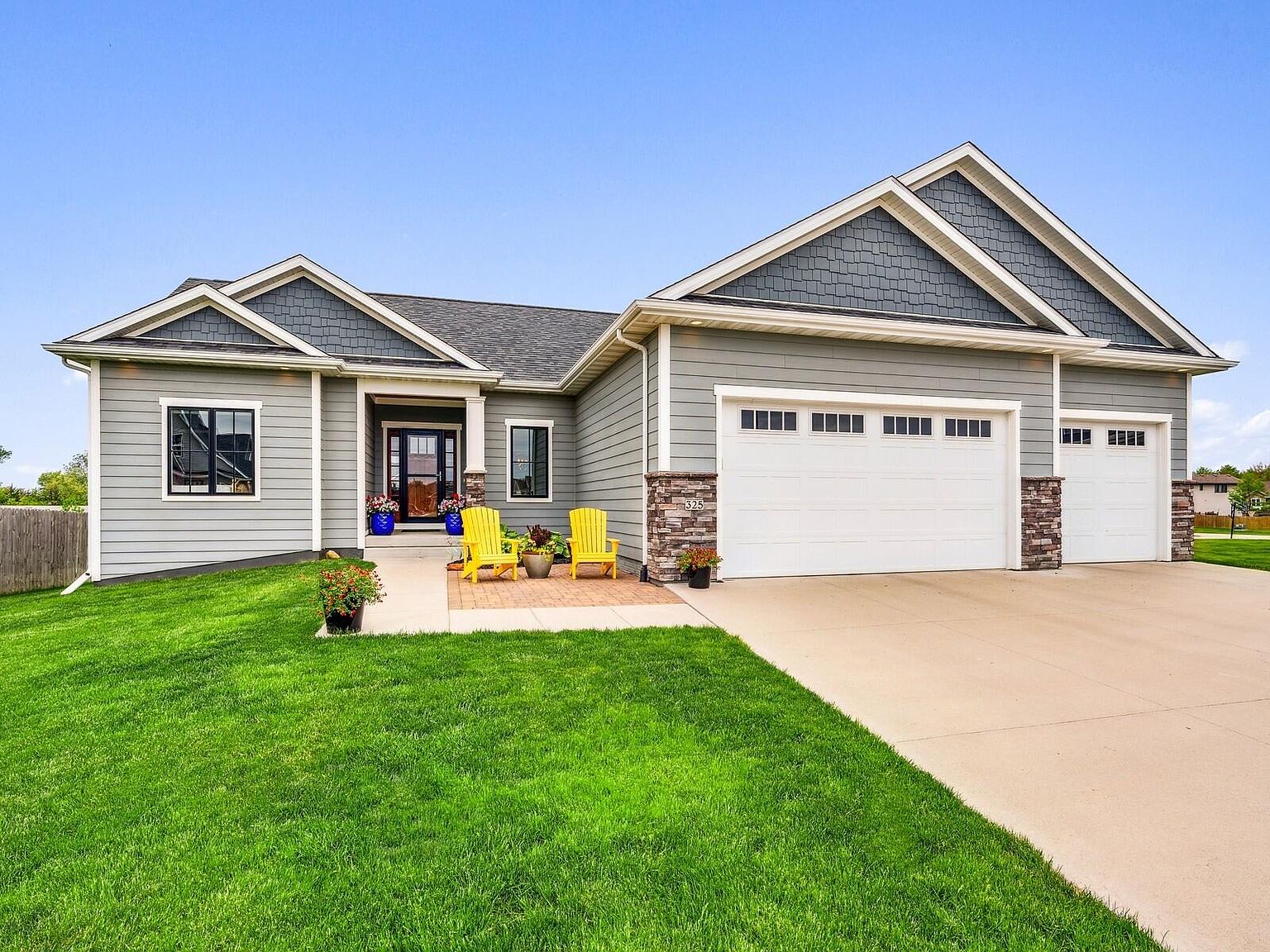 325 Hawthorne Cir, Gilbert, IA 50105 Zillow