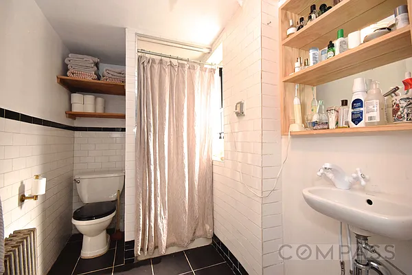 Rented by Compass | media 16