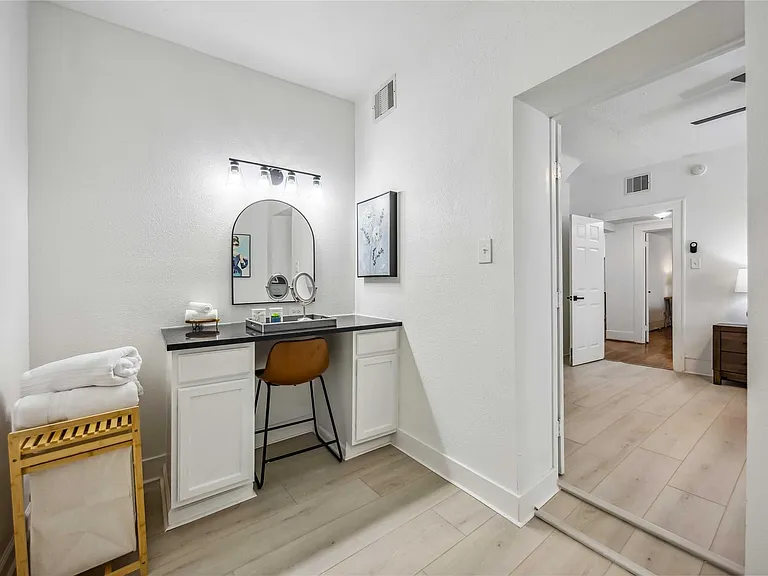 2714 Palm St #2 — Photo 5