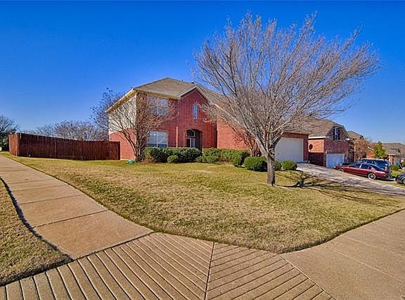 2nd image of 4847 Crown Dr