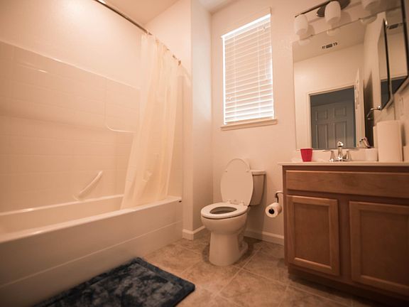 3rd image of 8843 Gelderland Way