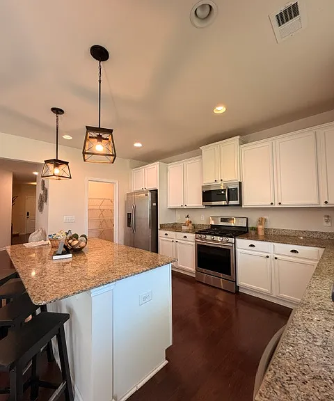 213 Golden Fluke Dr #27 — Photo 5