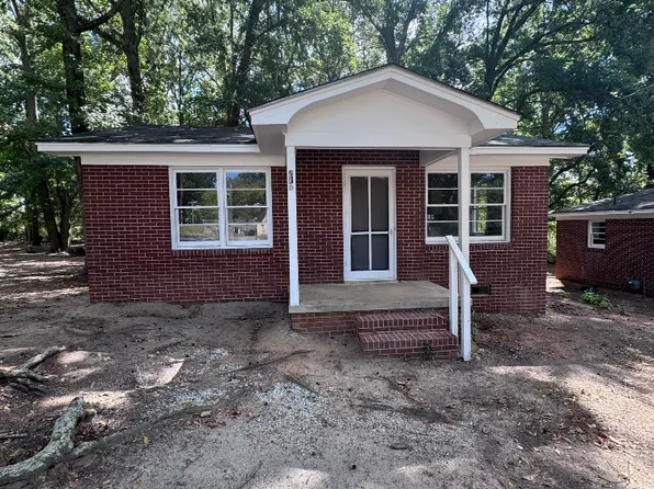 216 Crawford Ave, Greenwood, SC 29649