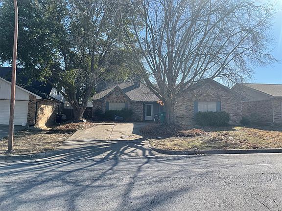 2nd image of 4120 River Birch Rd