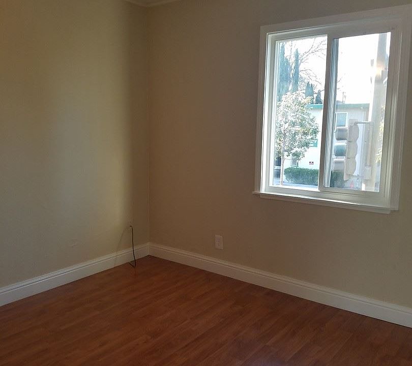 1st image of 430 Chestnut St APT D