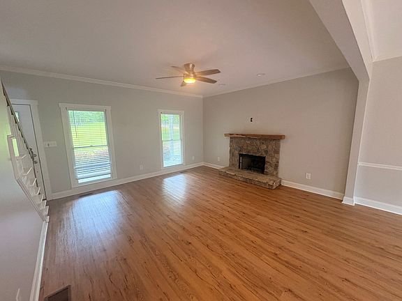 5th image of 1540 Cleveland Rd