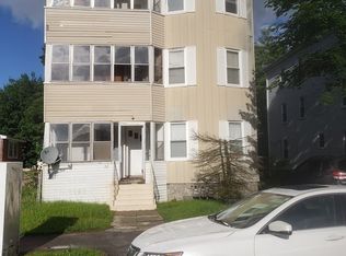 32 Puritan Ave, Worcester, MA 01604