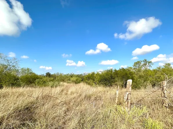 344 CR 332 LOT 6, Jourdanton, TX 78026