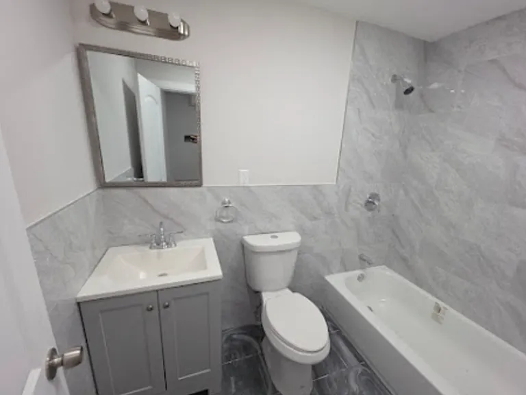 1611 Research Ave #2 — Photo 5