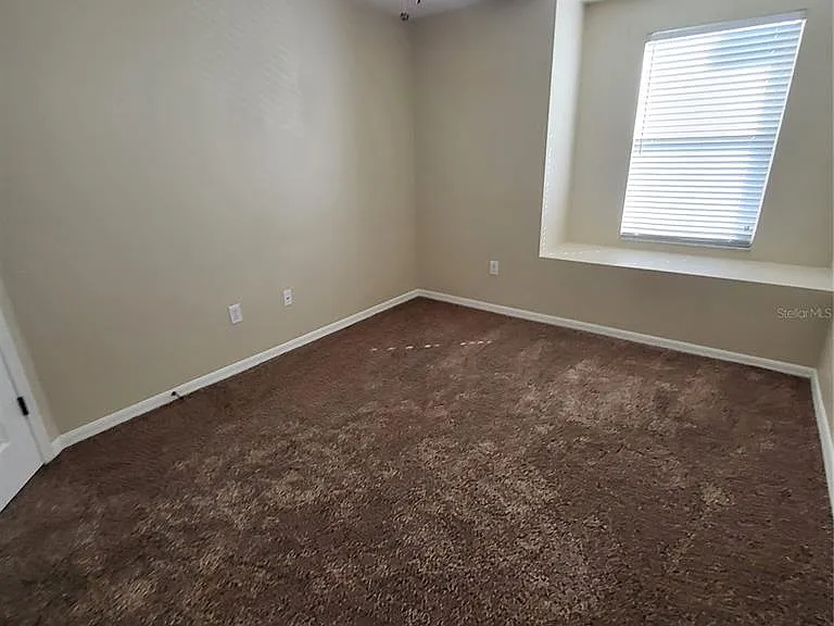 25903 Bloomsbury Ct — Photo 48