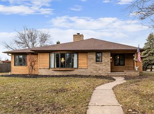 836 Fairfield Rd, New Richmond, WI 54017