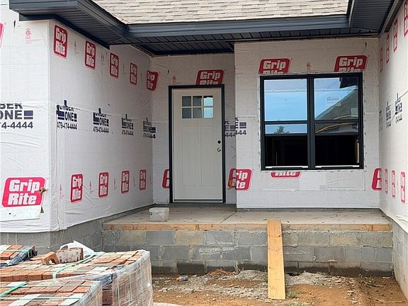 2nd image of 9214 Alara Way