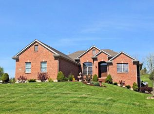 774 Valleyview Point Dr, Springboro, OH 45066
