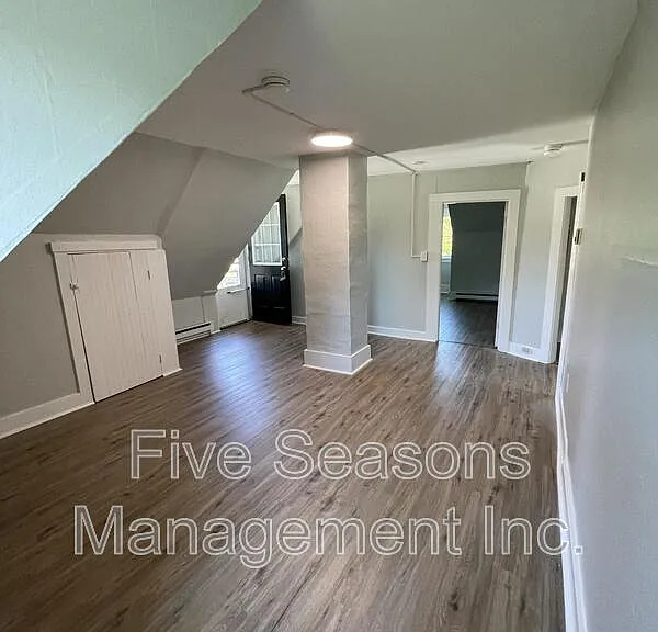 19 Fletcher Pl #3 — Photo 13