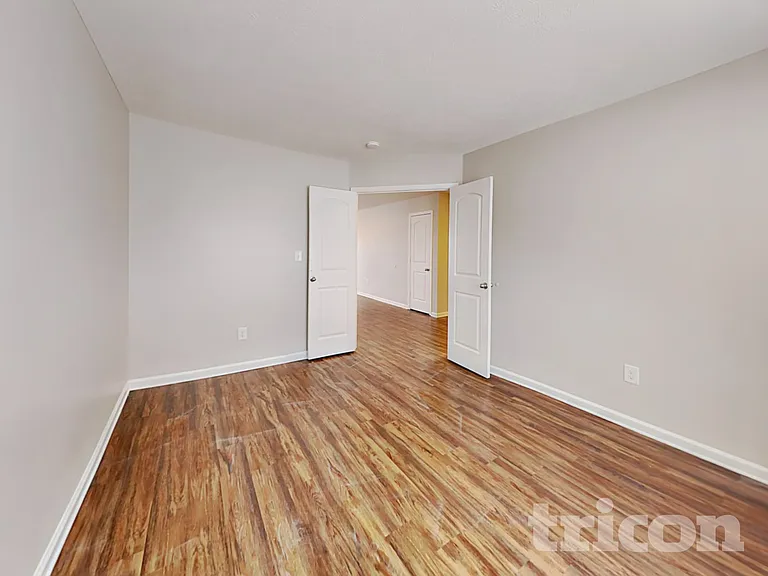 7335 Mosaic Dr — Photo 16