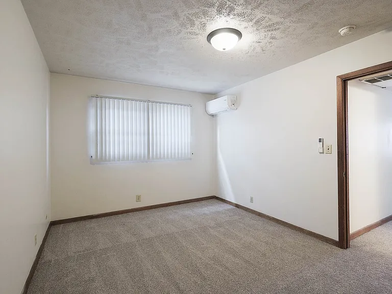 1341 E St #3 — Photo 12