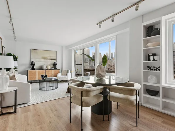 1160 3rd Ave Unit Phb, New York, NY 10065