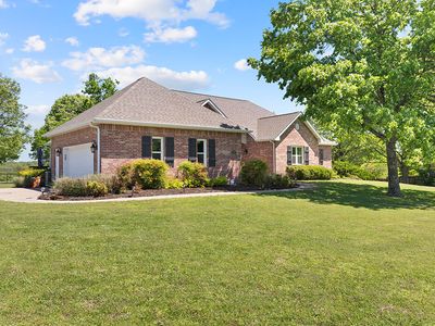 2540 S Loma Linda Drive, Loma Linda, MO, 64804