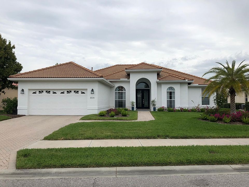 1st image of 8519 Park Shore Ln