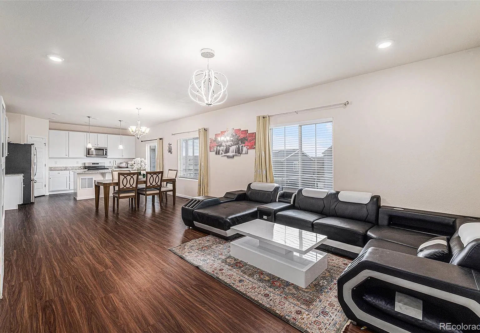 4 bed, 3.0 bath, 2457 sqft, $3,500 — Photo 4