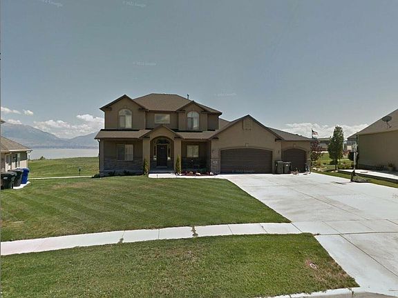 2nd image of 58 W Aster Way