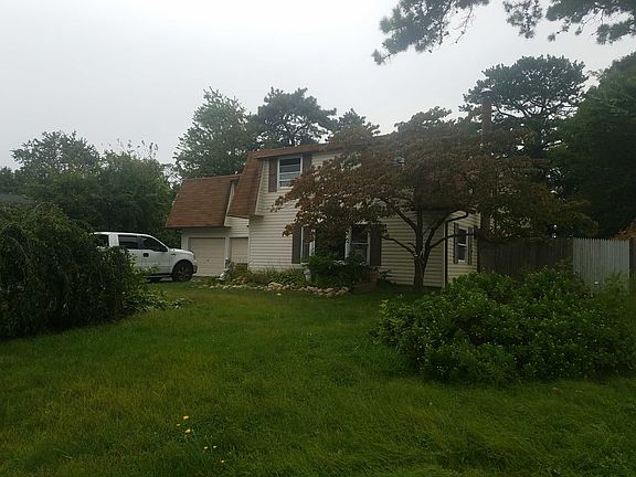 3rd image of 30 Torrey Pine Ln