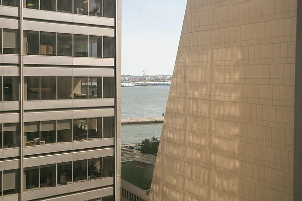 Rented by MNS | media 98