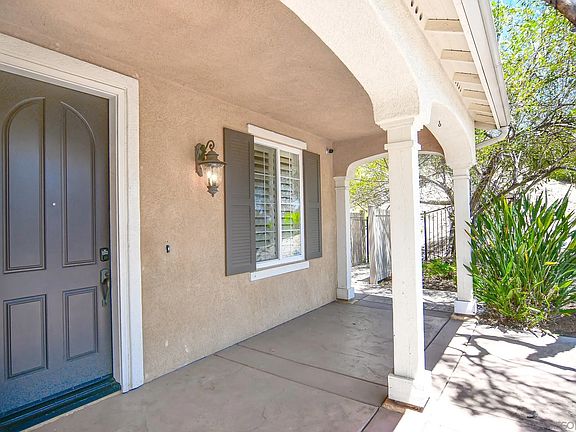 4th image of 3805 Sacramento Dr