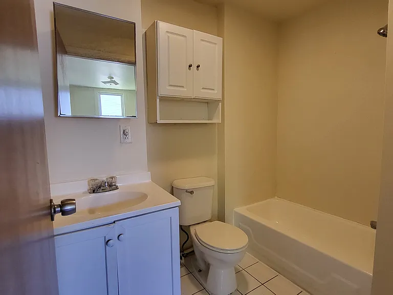 92 E Main St #2 — Photo 7