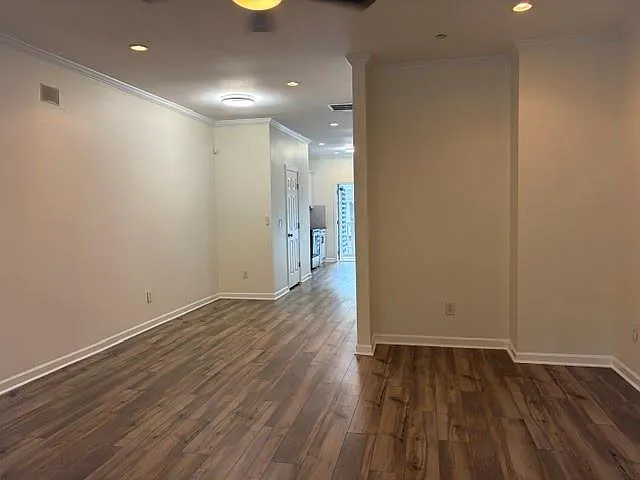 1044 Liberty Pkwy NW — Photo 17