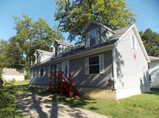 30 Glendale Ave, Hillsdale, MI 49242