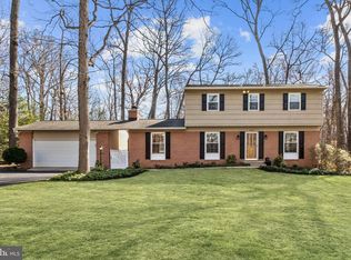 3313 Roscommon Dr, Glenelg, MD 21737