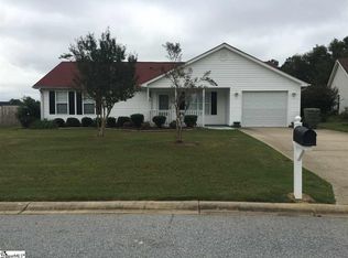 205 Dexter Bend Ct, Fountain Inn, SC 29644