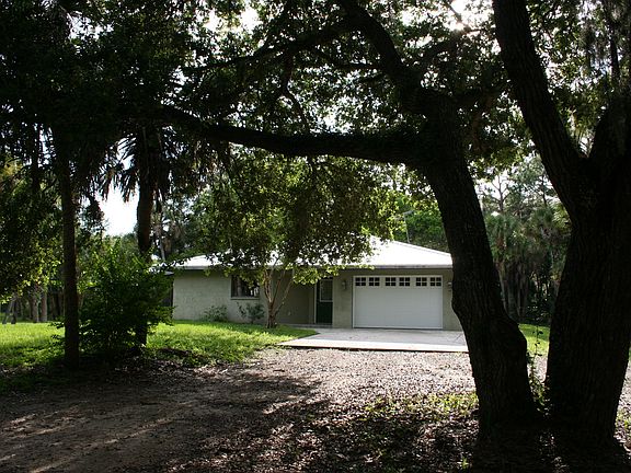 2nd image of 8303 Lightfoot Dr