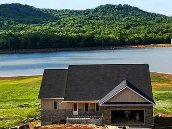 473 Masters Ln, Bean Station, TN 37708
