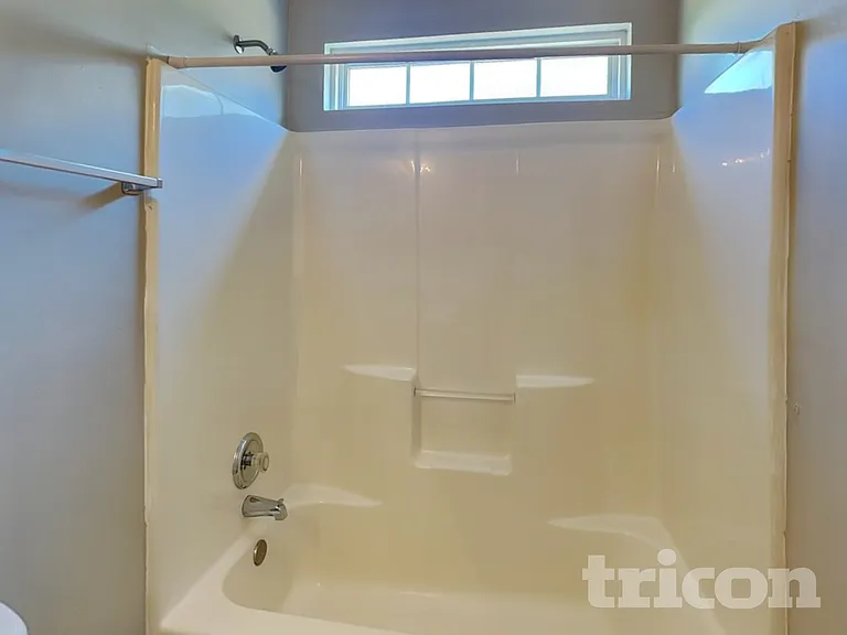 175 Meadowridge Dr — Photo 12