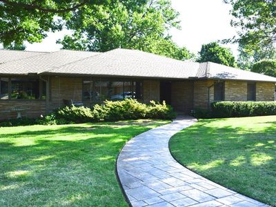 2809 E 35th St S, Tulsa, OK, 74105