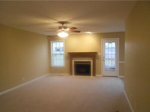 5th image of 3396 Damion Dr