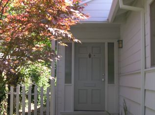 5104 C St, Sacramento, CA 95819