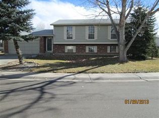 8132 S Everett St, Littleton, CO 80128