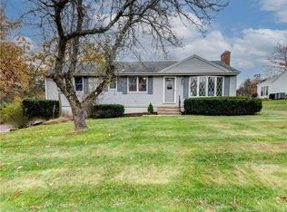 7 Harvest Hill Rd, Berlin, CT 06037