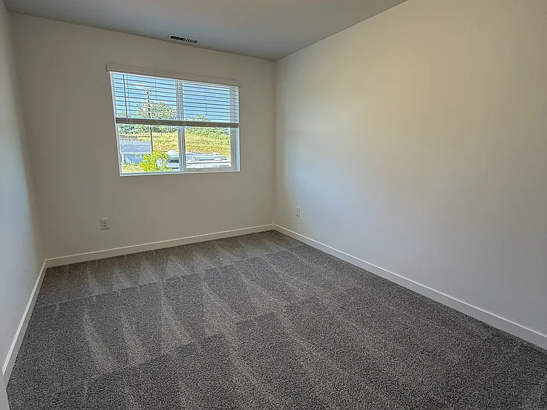 1034 NW 178th Way — Photo 11
