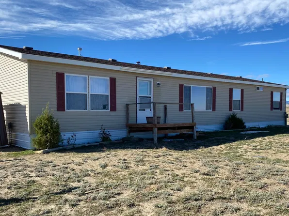 699 Trabing Rd, Buffalo, WY 82834
