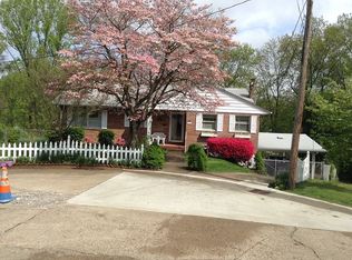 913 Alynwood Cir, Charleston, WV 25314