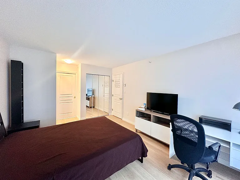 5615 Hampton Pl #205 — Photo 7