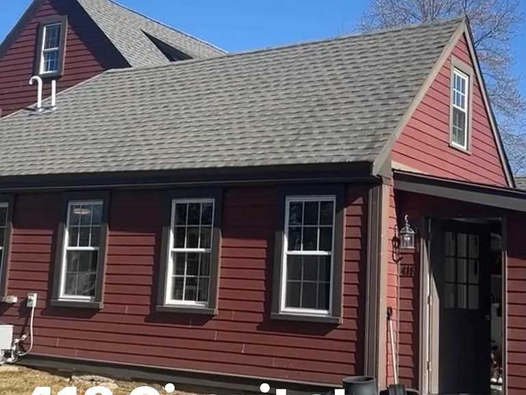 416 Circuit St — Photo 1