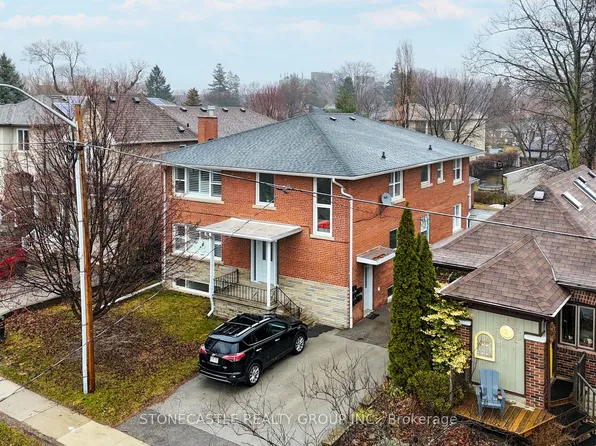 55 38th St, Toronto, ON M8W 3M2