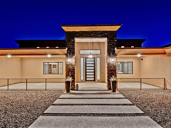 2nd image of 20225 W Whitton Avenue